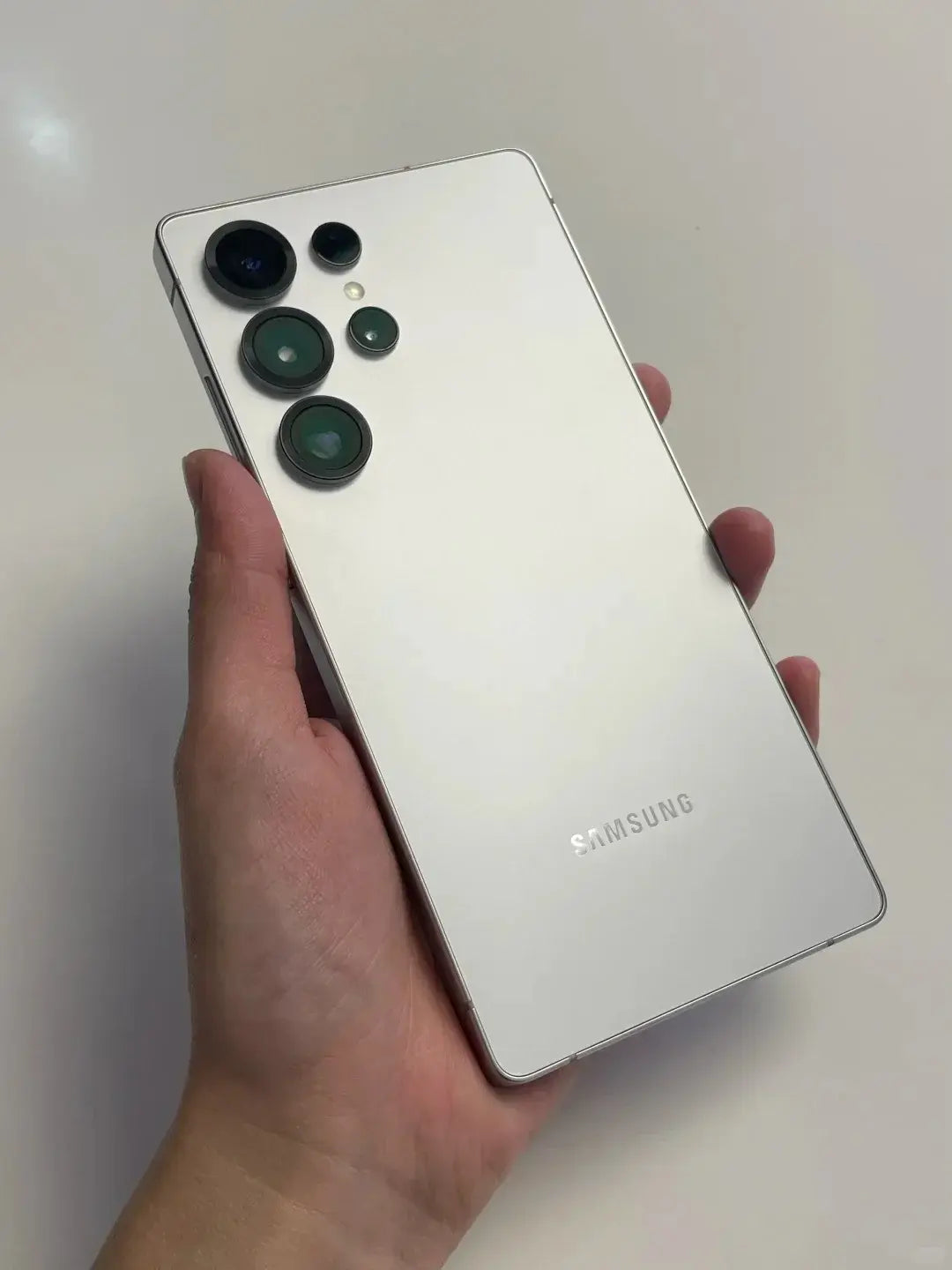 Samsung Galaxy S25 Ultra - Vendor