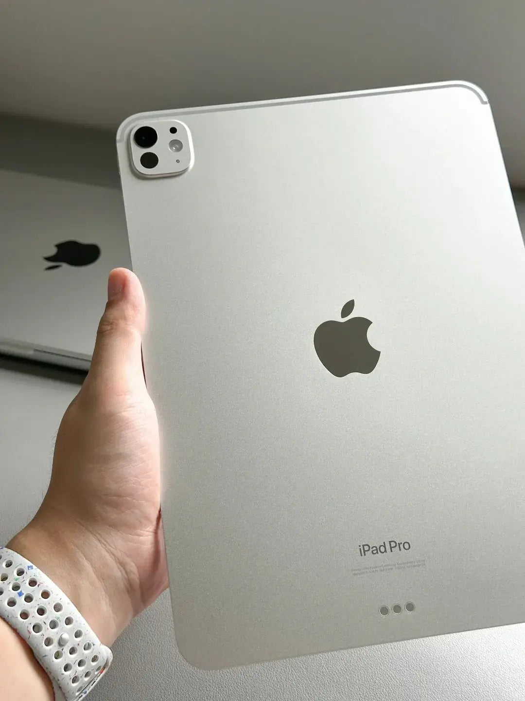 iPad Pro M4 - Vendor