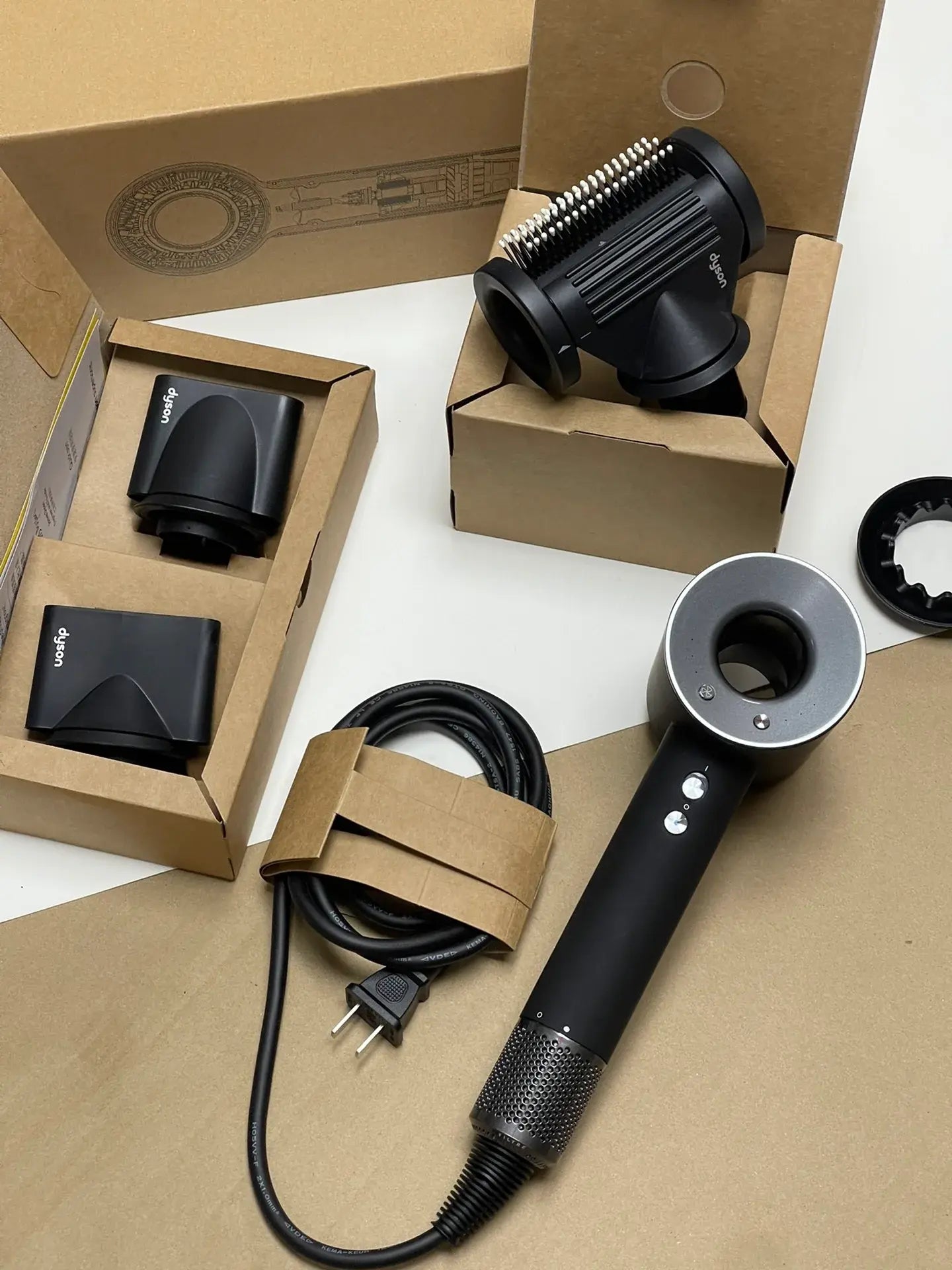 Dyson Supersonic - Vendor