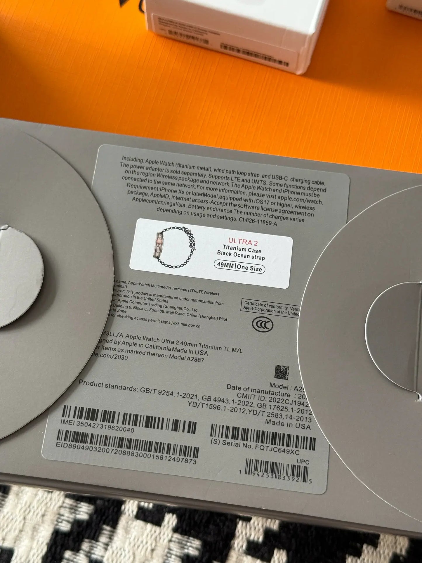 Apple Watch Ultra 2 - Vendor